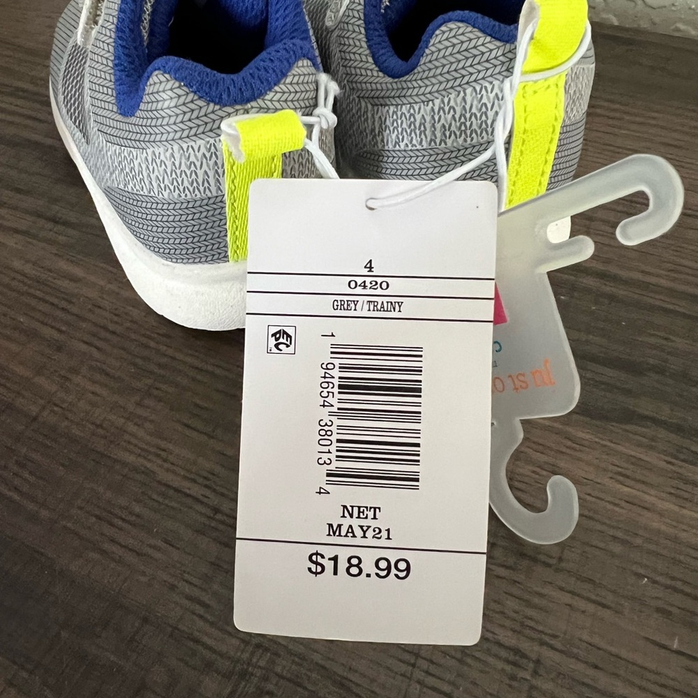 TWO (2) Baby Toddler Shoes - Camo Grey - Size 4 - Carters Brand New - Picture 5 of 10